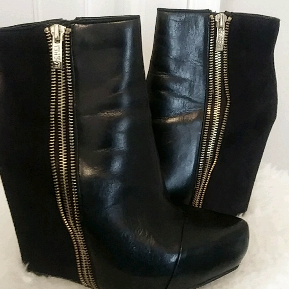 RACHEL Rachel Roy Black Booties with Metallic Zipper